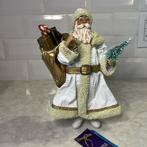 Clothique Possible Dreams Santa 1987 with White Robe & Bag of Toys & Tree 10''